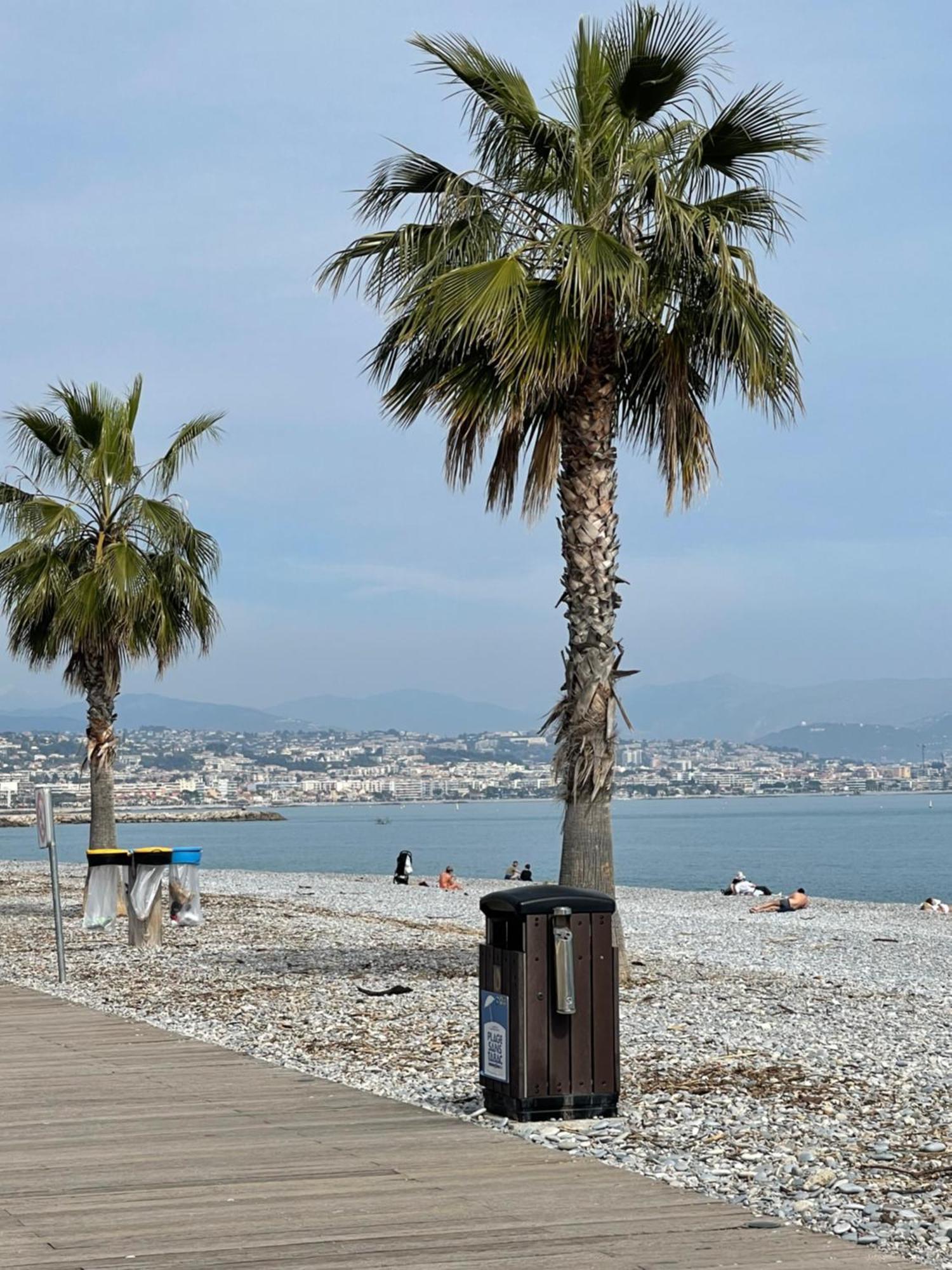 Villeneuve Loubet Plage- Entre Nice Et Cannes ภายนอก รูปภาพ