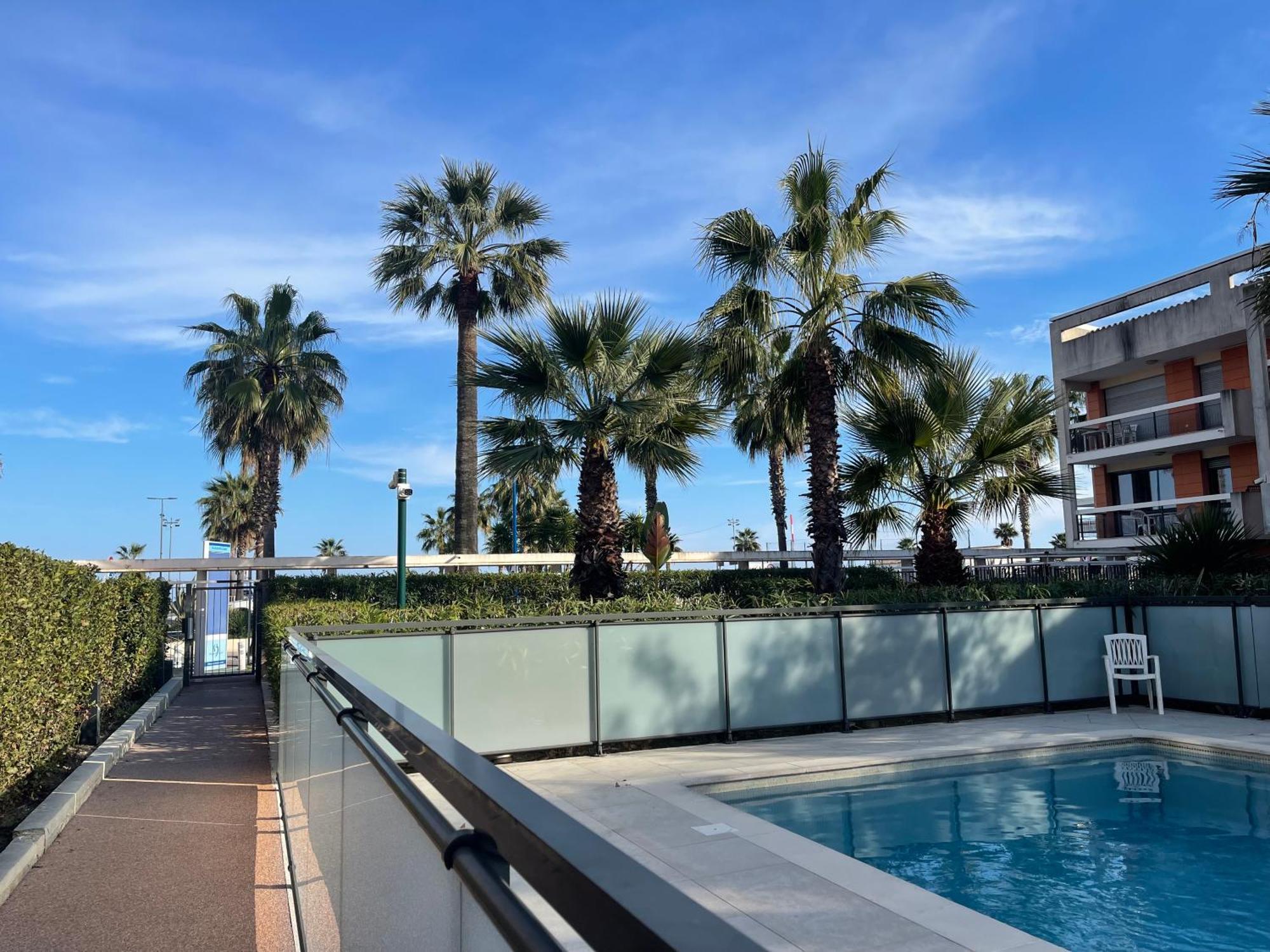 Villeneuve Loubet Plage- Entre Nice Et Cannes ภายนอก รูปภาพ