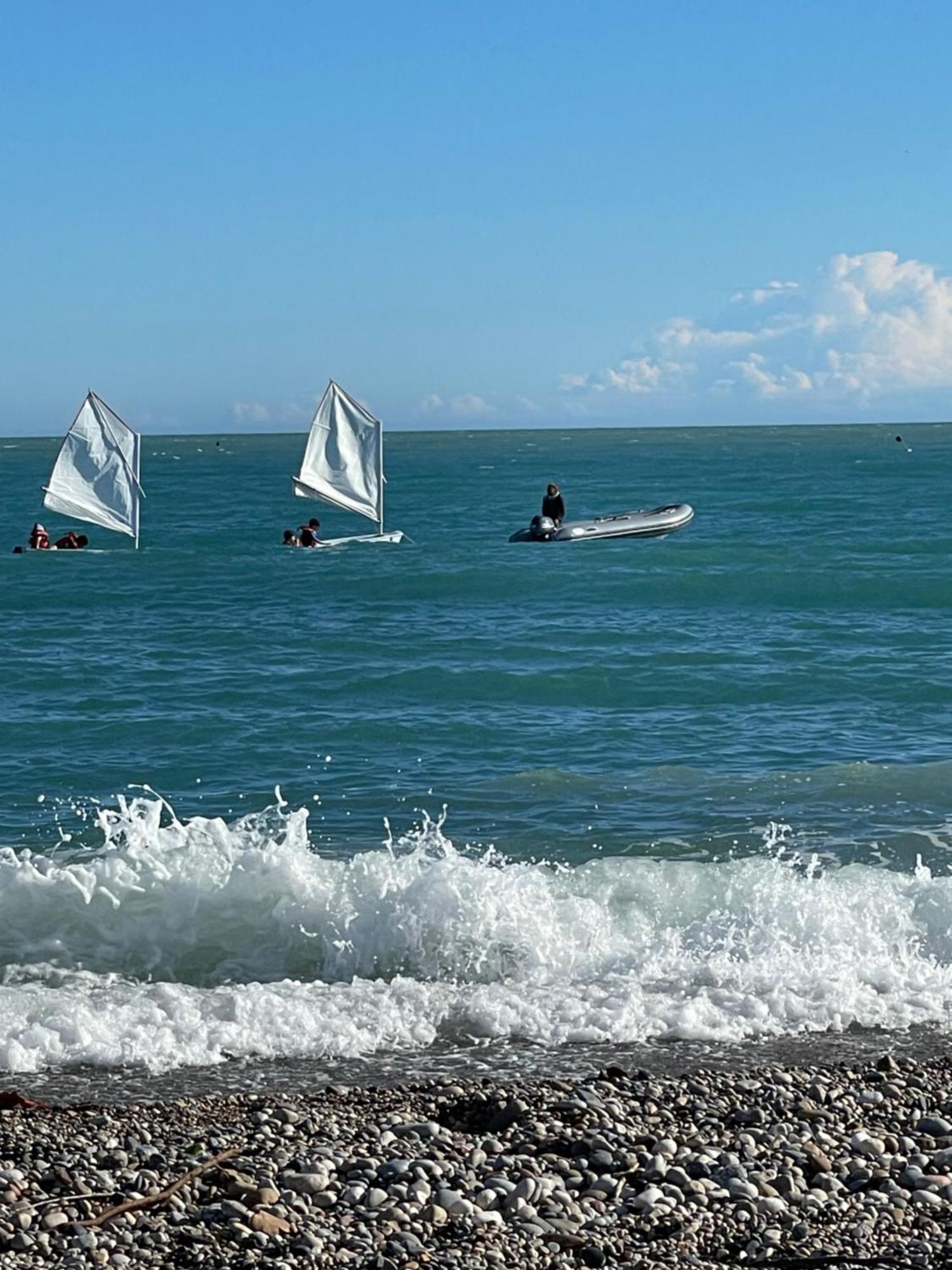 Villeneuve Loubet Plage- Entre Nice Et Cannes ภายนอก รูปภาพ
